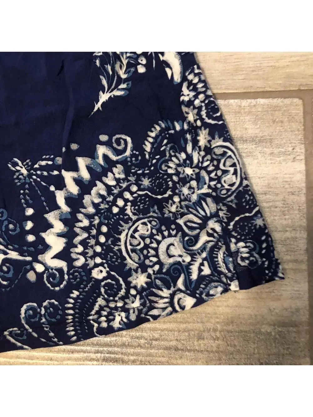 Free People I‎ Like Your Style Navy Blue Paisley Boho Mini Slip Skirt Size Small